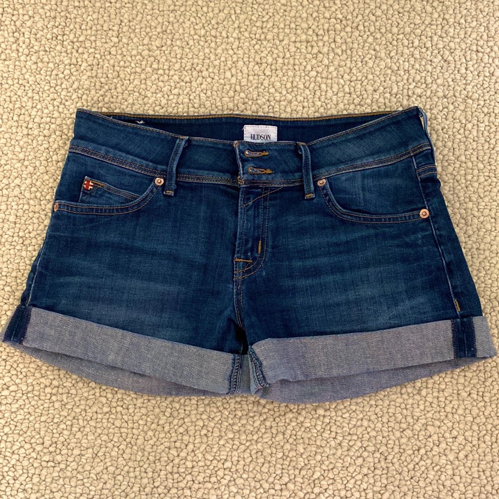 Hudson 5 pocket blue denim shorts size 26.